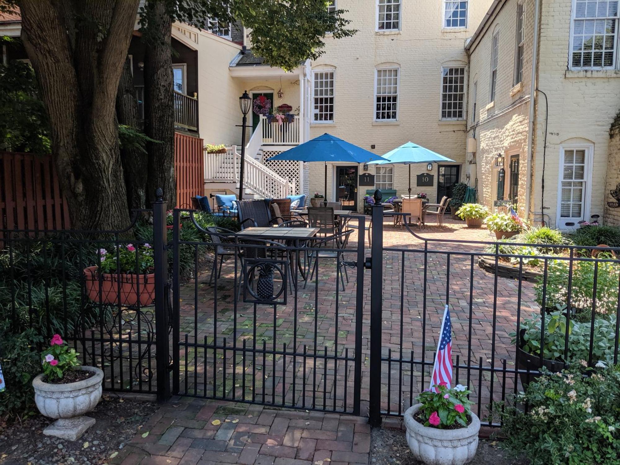 The Richard Johnston Inn & 1890 Caroline House Fredericksburg Exterior foto